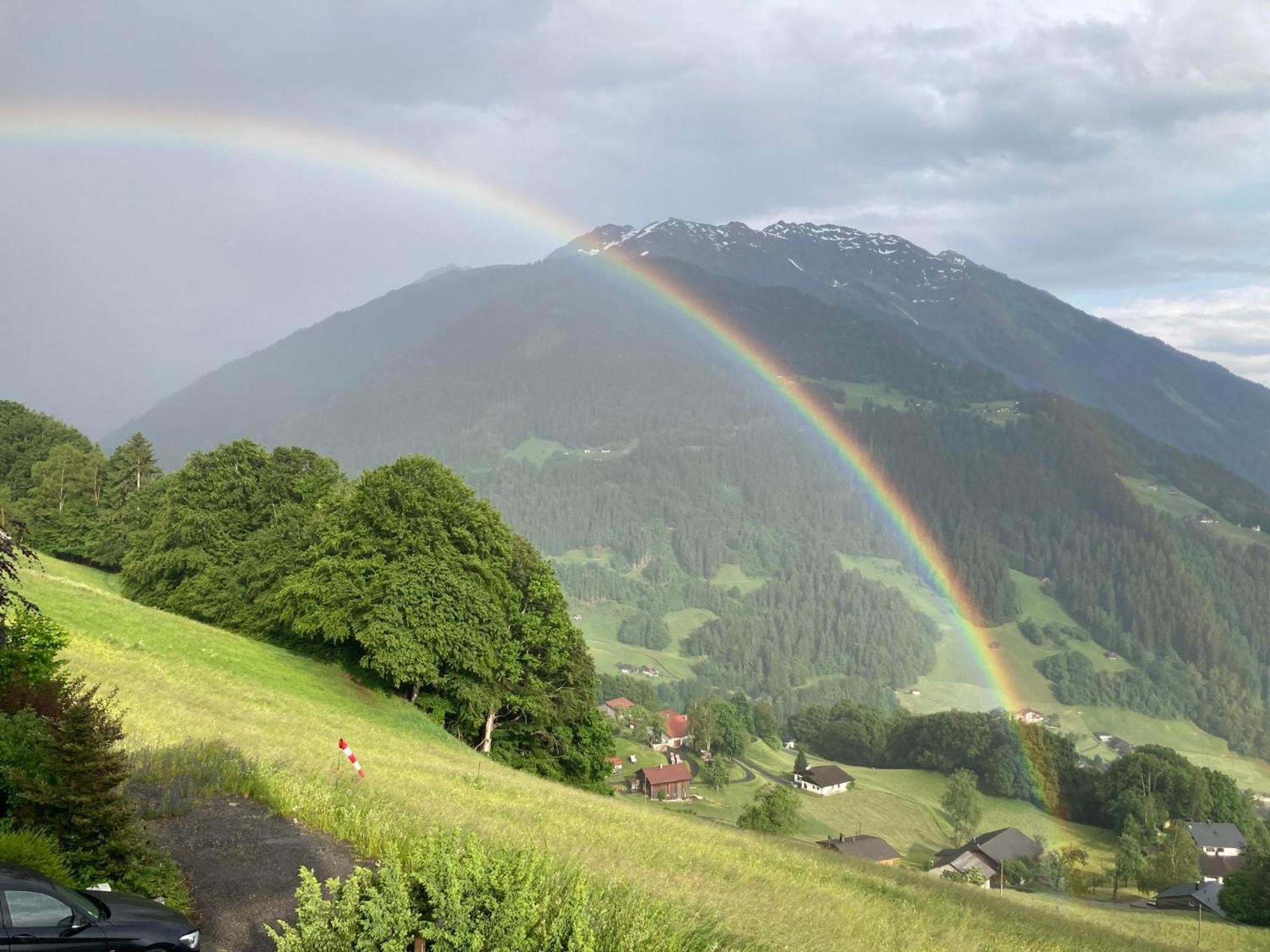Haus Helios Lägenhet Bartholomäberg Exteriör bild